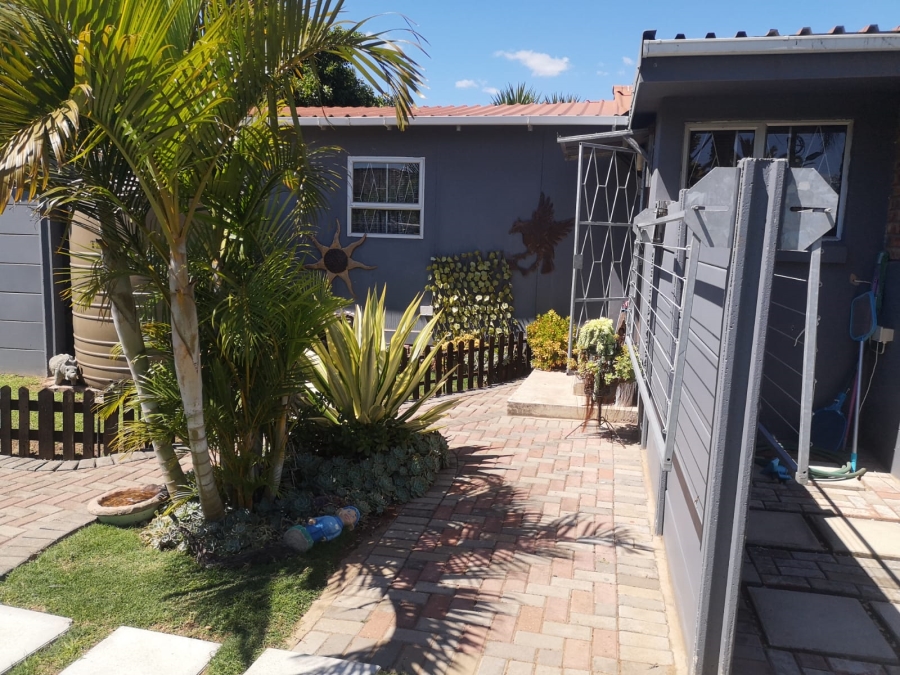 3 Bedroom Property for Sale in Manor Heights Eastern Cape